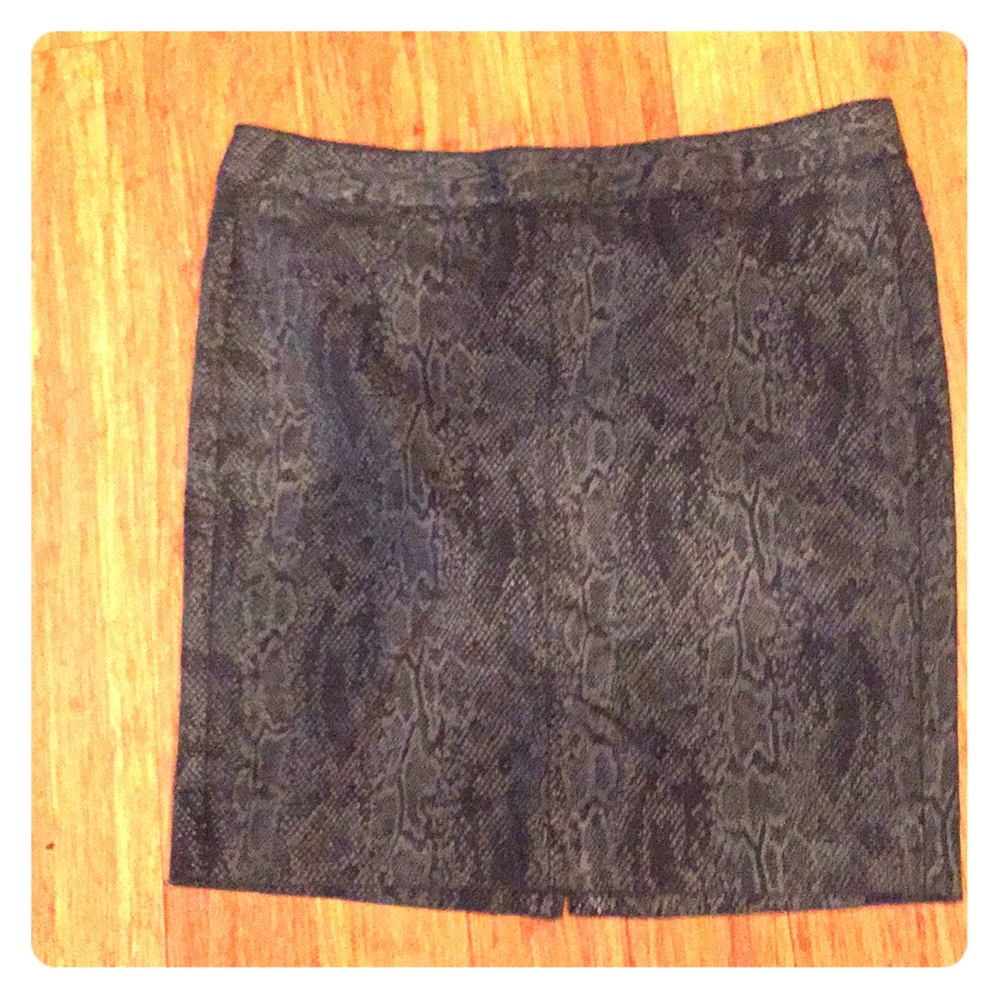 Snake Print Pencil Skirt